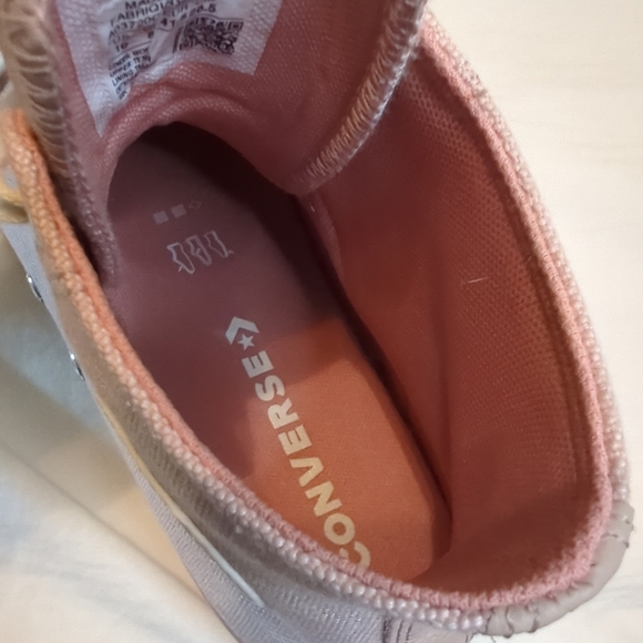 CONVERSE Chuck Taylor All Star Tonal Rosa A03720C International Ed.  Sz 10 EUC - Picture 13 of 13